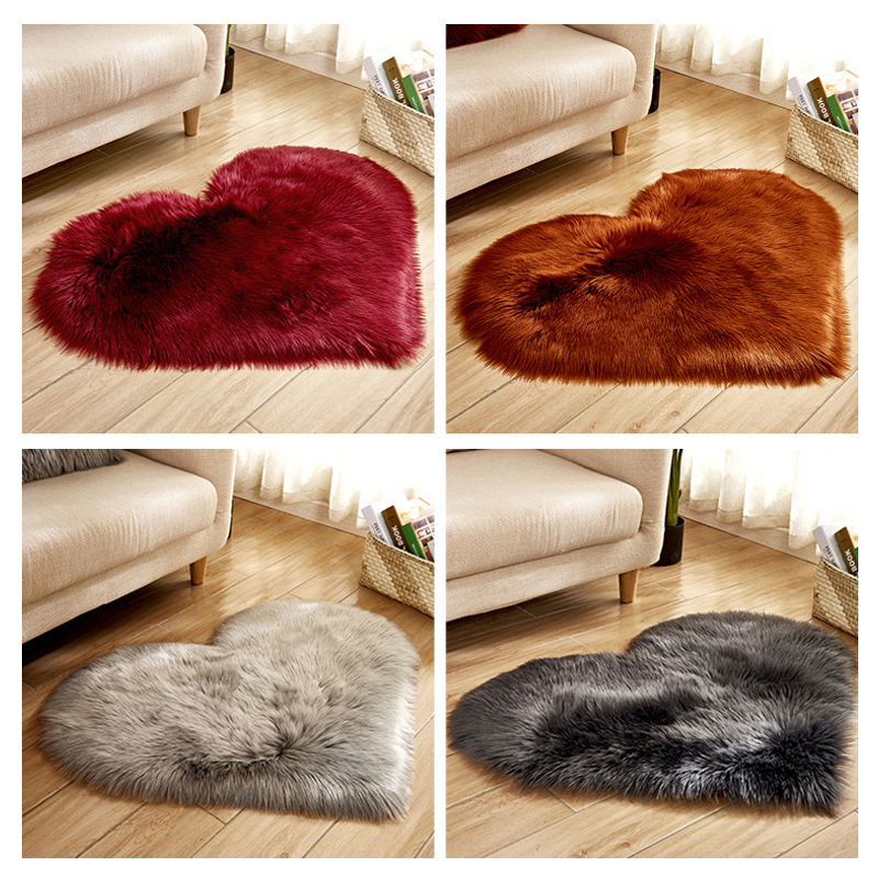 Furry Solid Color Heart Rug Be – Outdoor Furniture Cafe recenzja i cena